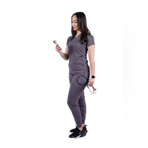 EvrPur FIT Women’s Medium Jogger Scrubs in Gray